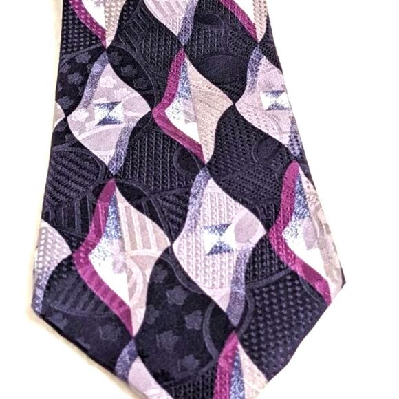 Men's Vintage 100% Silk Tie Abstract Diamond Pattern Motif - Picture 10 of 13